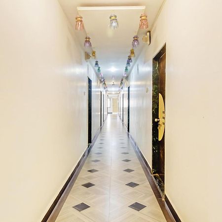 Spot On Harihar Lodging And Yatri Niwas Otel Kolhapur Dış mekan fotoğraf